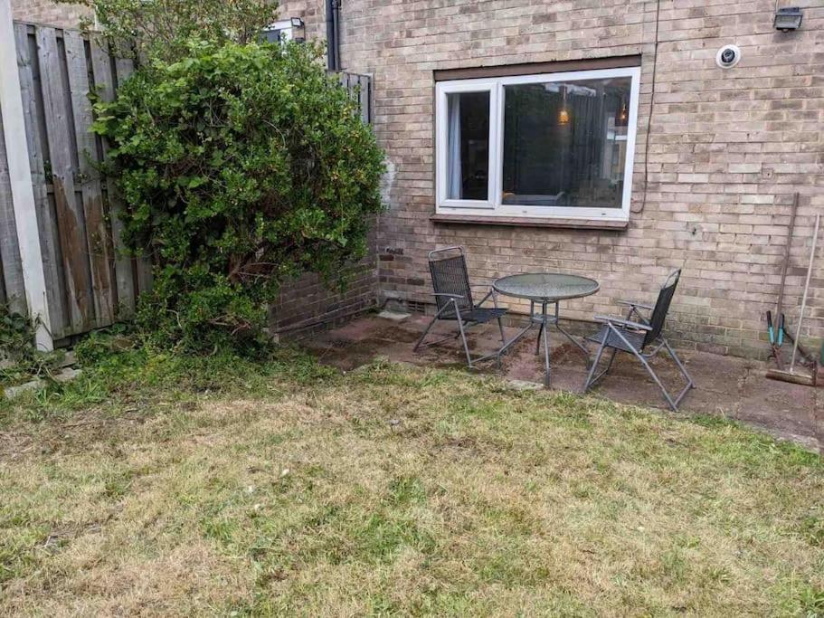Hidden Gem !Stunning 3 Bedroom Home In Sheffield Handsworth Exterior photo